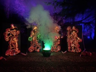 Come and tell us your dull and unexciting news 34: Calmly through the day