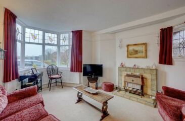 Going to view a house today that I want badly !