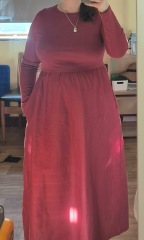 Skirt/ jumper look. Am I too big for it? Or doing it wrong