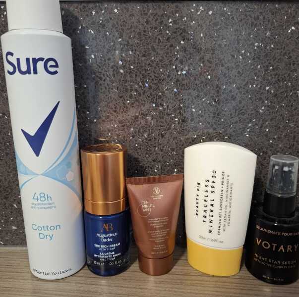 Tempted by beauty treats? Addicted to buying beauty products? Is your collection bursting with favourites? Join fellow beauty lovers in this supportive group!