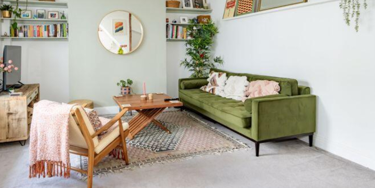 Matching or different colour swift sofas?