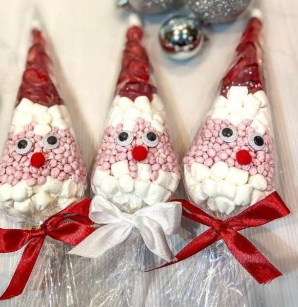 Facebook Christmas handmade tat