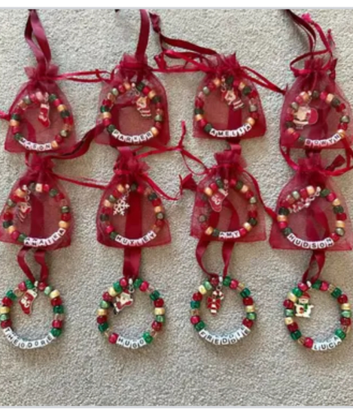 Facebook Christmas handmade tat