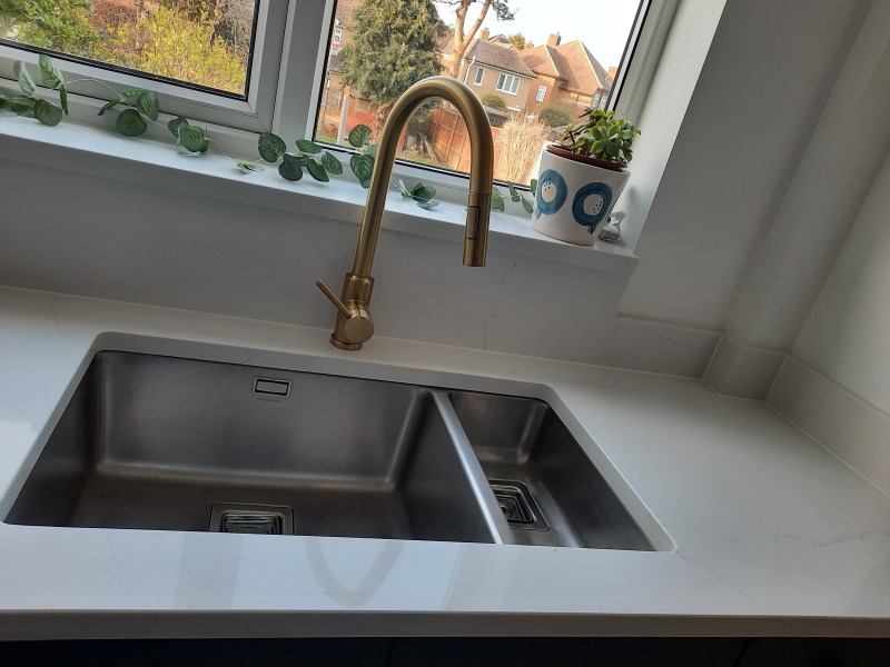 Mixing metals in a kitchen?