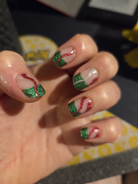 What colour are your nails rn?