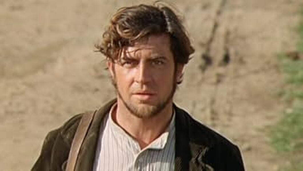 TV or Film actors you watched whilst young then realise now they are quite hot (back then)