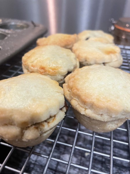 The Nigel Slater Christmas Chronicles readalong 2025 - Part 2