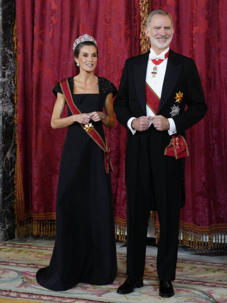 Royal Style: A Double Breasted Safari Suit? We need to discuss...