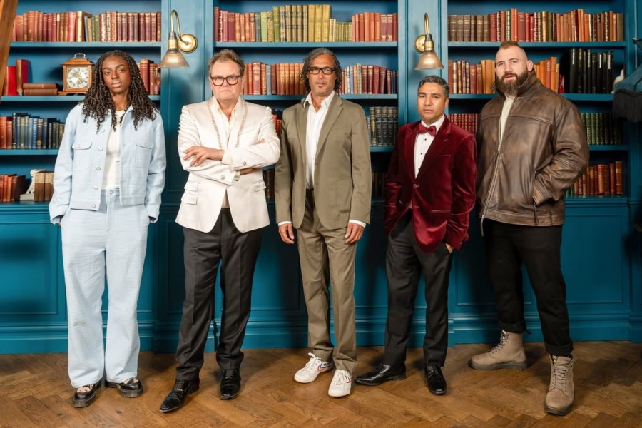 Celeb Traitors 6: Farting is Such Sweet Sorrow.