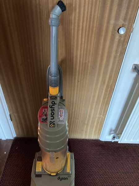 AIBU to say my Dyson is a Cunt?