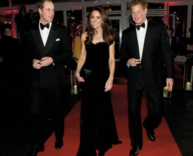 Harry appreciates a red dress ...