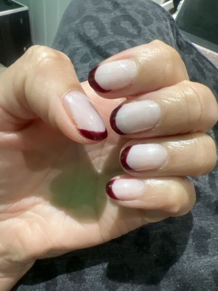 I want to see your nails!