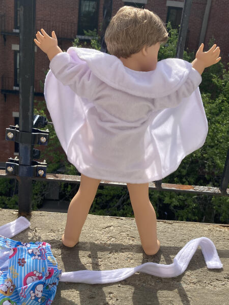 DH didn’t get DD anything but got his nieces