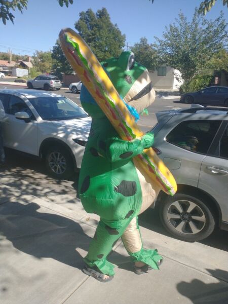 Cobwebs in Congress, Bigly Ballrooms, Tariff Tantrums, Dementia Denials - Trump Thread #150