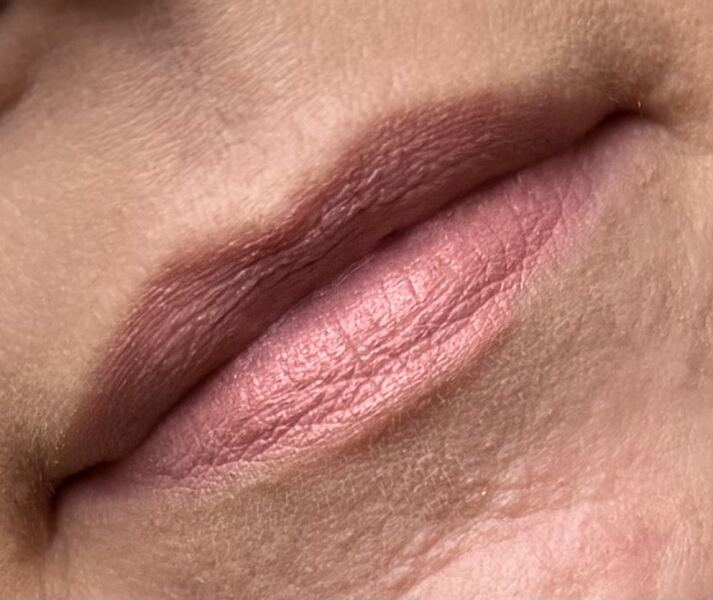 Help me find a similar lipstick for my very old lipstick.