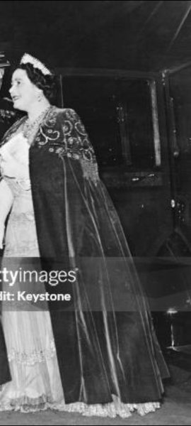 Royal Style: A Double Breasted Safari Suit? We need to discuss...