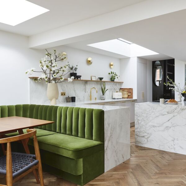 Kitchen floorplan help pls!