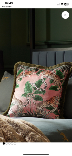 I’m hopeless at interiors. Do these match???? Help!!!