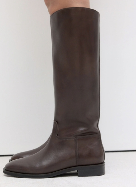 Trying to make these boots sexy....failing miserably!