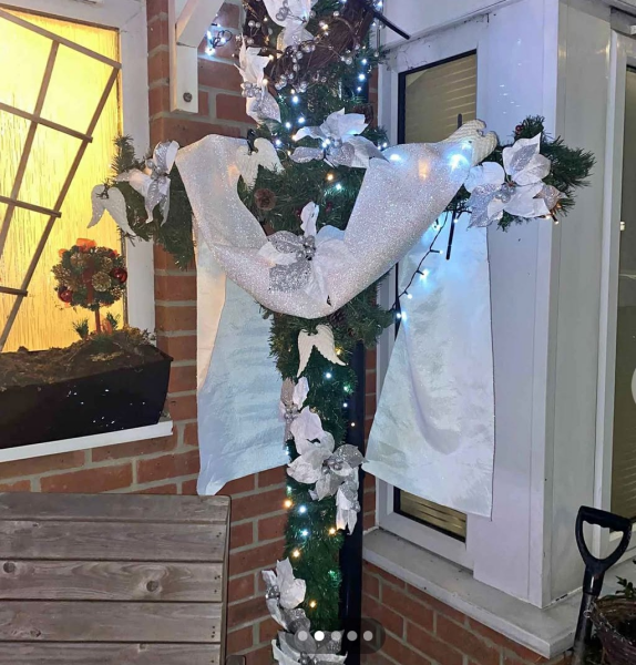 Facebook Christmas handmade tat