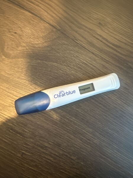 Anyone just started their dreaded 2WW ? 👀👋🏼