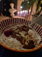 Meal planning, sharing recipes and ideas to make the weekly budget go further.