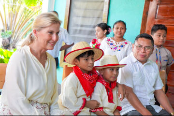 Royal Style: A Double Breasted Safari Suit? We need to discuss...