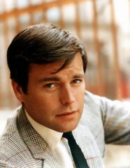 TV or Film actors you watched whilst young then realise now they are quite hot (back then)