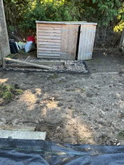 The potting shed: sheltering from the rain and musing about the garden