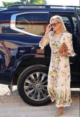 Royal Style: A Double Breasted Safari Suit? We need to discuss...