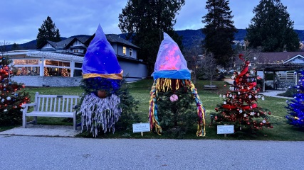 Come and tell us your dull and unexciting news 34: Calmly through the day