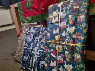 Show me your beautiful wrapping paper!