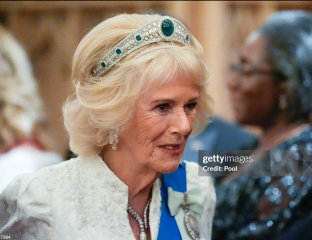 Royal Style: A Double Breasted Safari Suit? We need to discuss...