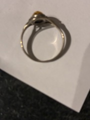 Decluttering thread 11