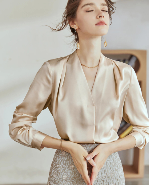 Help me complete my outfit: low key wedding, 50 something bride