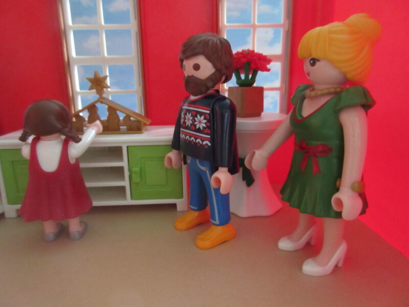 It's advent for the Playmobil people in our house...