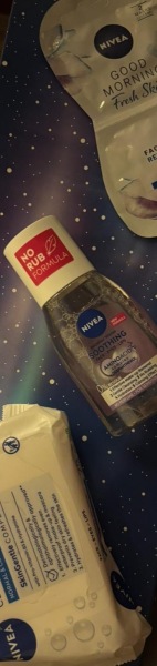 General “Waifs and Strays” Beauty Advent Calendar opening thread.