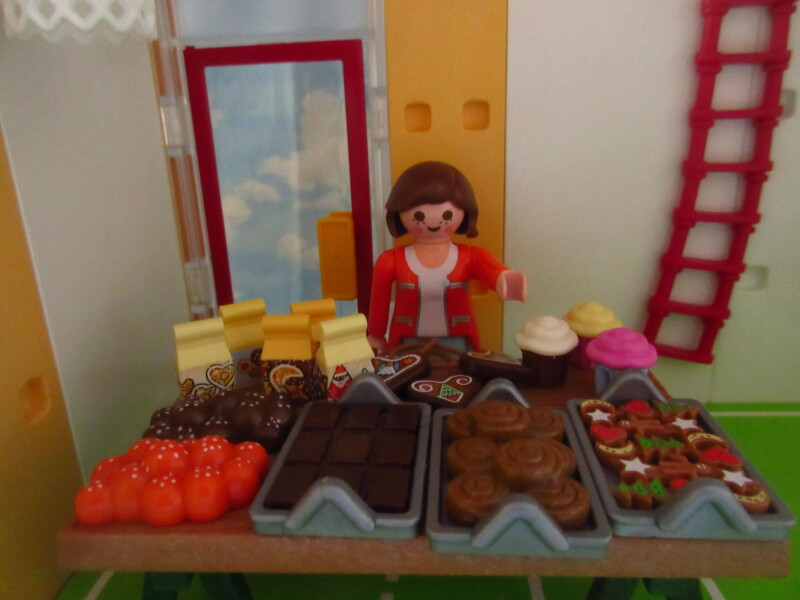 It's advent for the Playmobil people in our house...