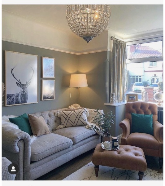 Green Lounge Paint