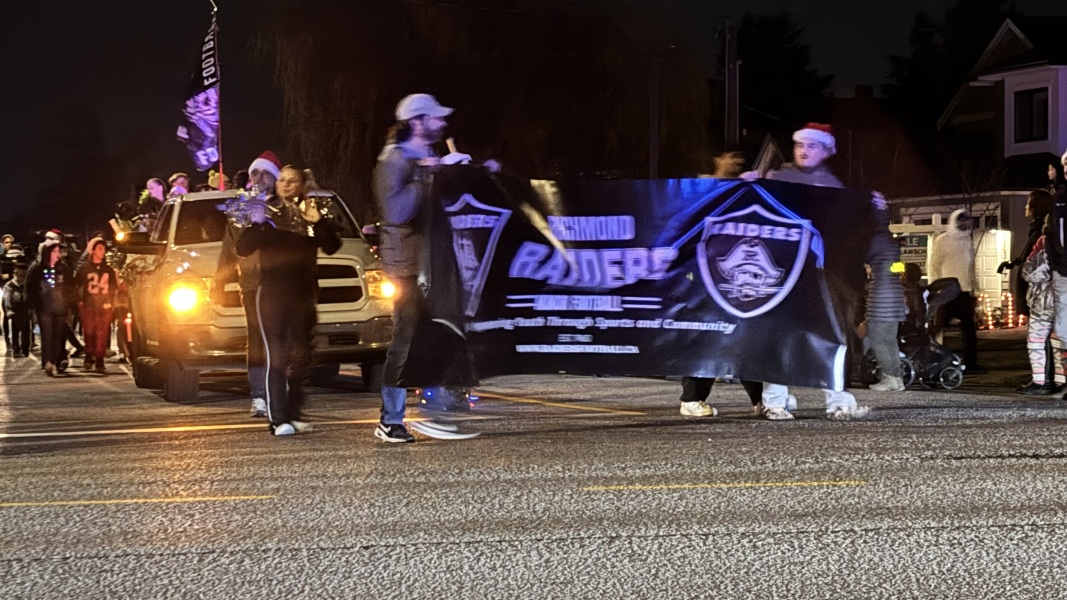 Come and tell us your dull and unexciting news 34: Calmly through the day