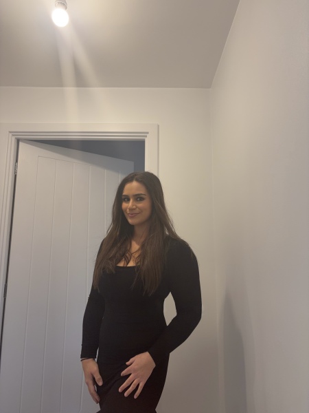 What accessories with this dress?