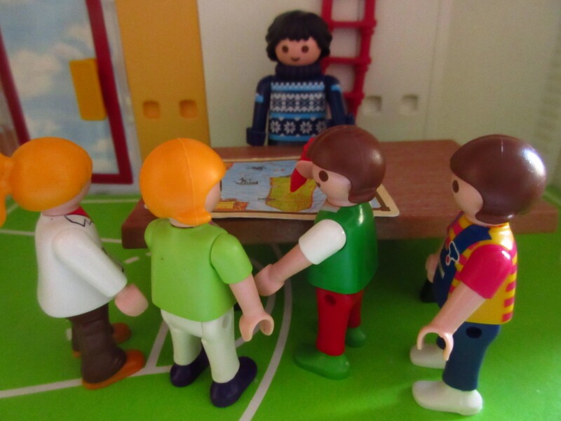 It's advent for the Playmobil people in our house...