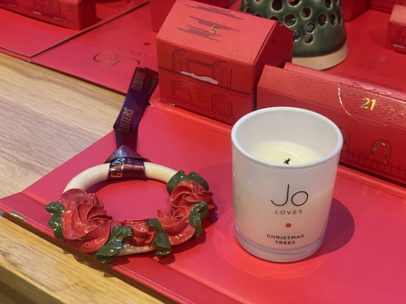 General “Waifs and Strays” Beauty Advent Calendar opening thread.