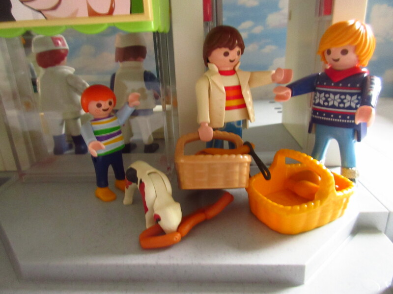 It's advent for the Playmobil people in our house...