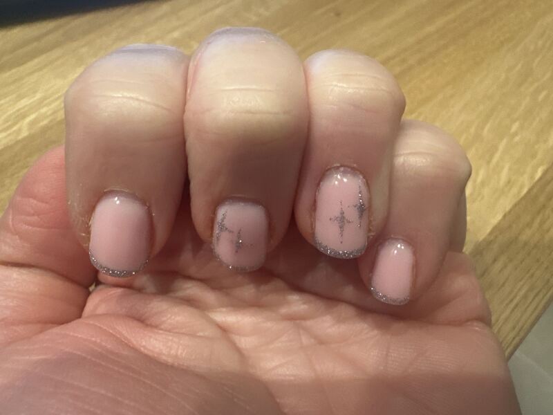 I think I'm done with glittery nails at Christmas