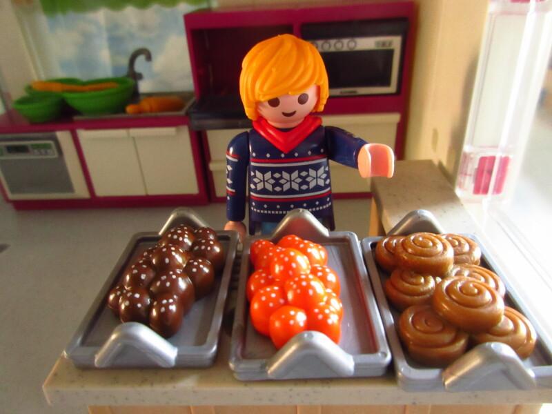 It's advent for the Playmobil people in our house...