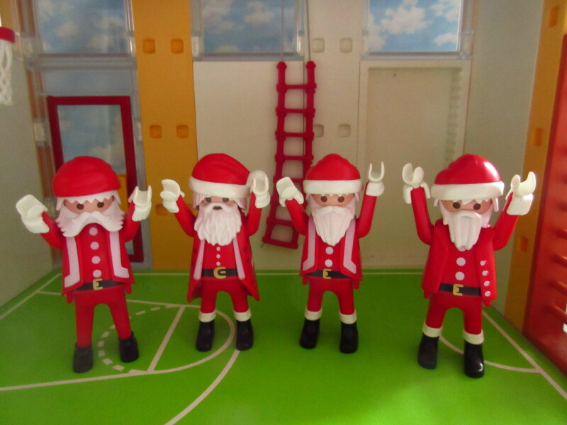 It's advent for the Playmobil people in our house...