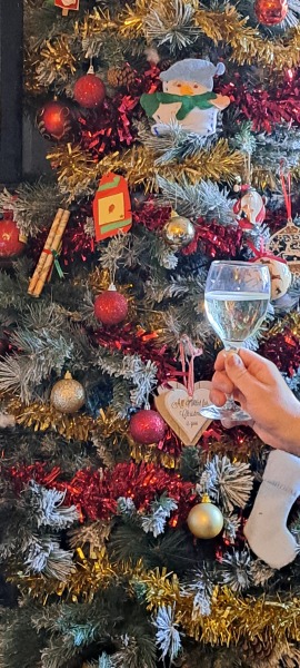 Thread 40 Starmer: Prettig Kerstfeest, Nollaig Shona, Hyvää Joulua, Nadolig Llawen ,圣诞快乐, God Jul, Feliz Navidad, Bouan Noué, Nollaig Chridheil.