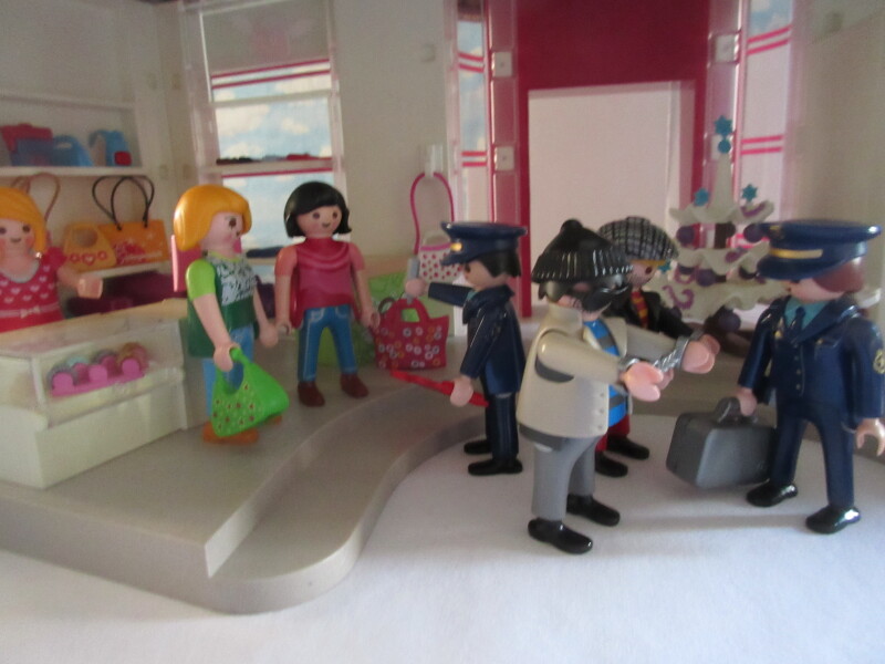It's advent for the Playmobil people in our house...