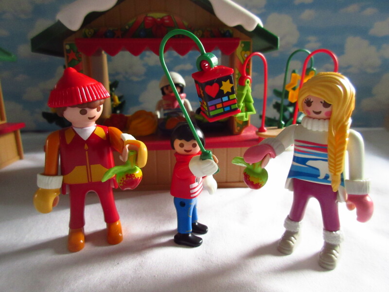 It's advent for the Playmobil people in our house...